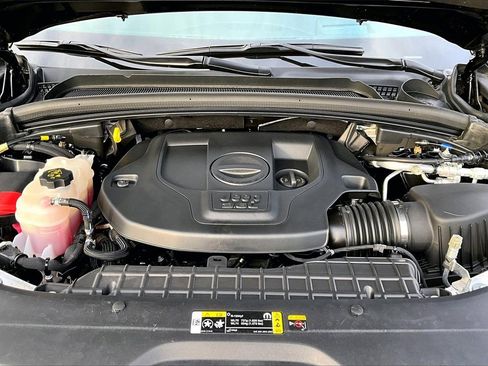 Used 2023 Jeep Grand Cherokee L Summit image 39