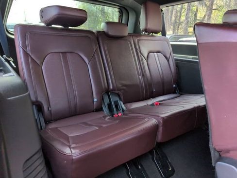 Used 2024 Ford Expedition Max Limited image 30