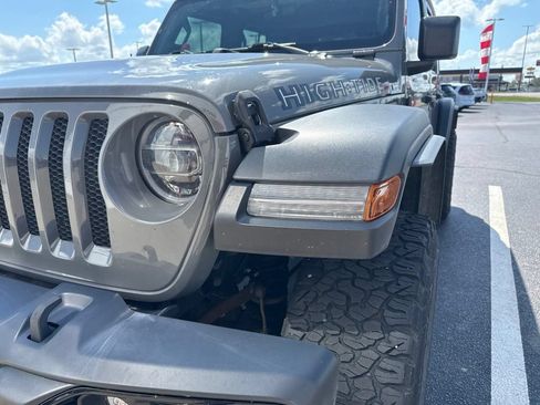 Used 2022 Jeep Wrangler Unlimited Sport AWD/4WD image 3