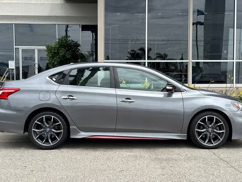 Used 2017 Nissan Sentra NISMO w/ NISMO Premium Package FWD image 4