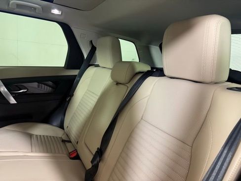New 2025 Land Rover Discovery Sport S image 28