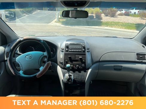 Used 2008 Toyota Sienna CE FWD image 15