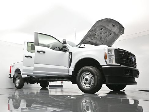 New 2026 Ford F350 4x4 Crew Cab Super Duty image 49