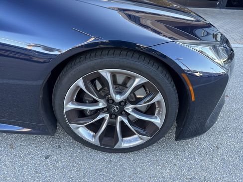 Used 2018 Lexus LC 500 Coupe image 16