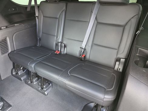 Used 2022 GMC Yukon XL Denali AWD/4WD image 33