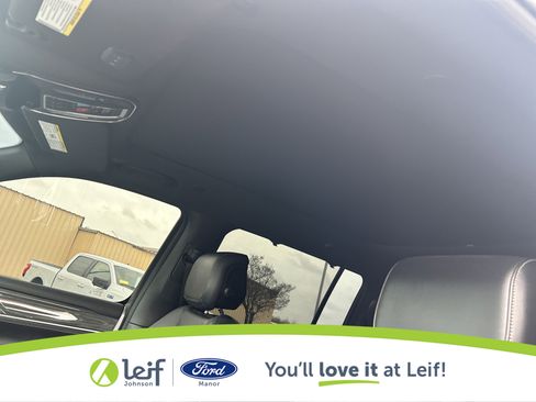 Used 2022 Jeep Wagoneer Series III w/ Premium Group I image 13