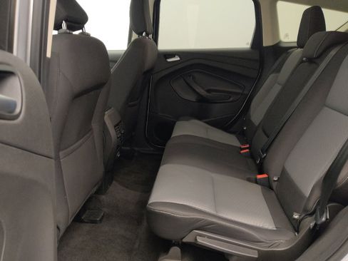 Used 2018 Ford Escape SE w/ SE Sync 3 Package FWD image 18