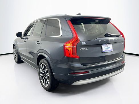 Used 2022 Volvo XC90 T5 Momentum w/ Protection Package Premier AWD/4WD image 7
