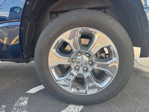Used 2023 RAM 1500 Big Horn AWD/4WD image 11