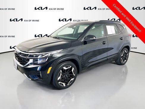 Certified 2024 Kia Seltos SX w/ SX Sunroof Package AWD/4WD image 4
