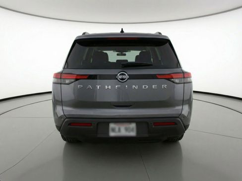 Used 2025 Nissan Pathfinder SV image 7