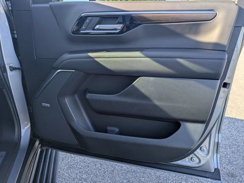 New 2026 Chevrolet Tahoe High Country AWD/4WD image 41