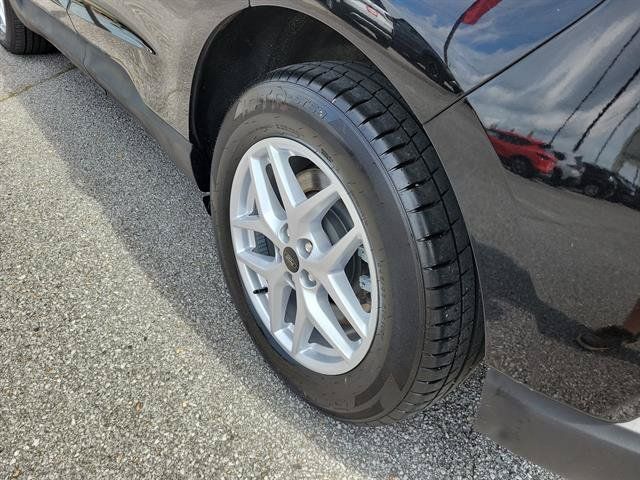 Used 2023 Ford Edge SEL AWD/4WD image 26
