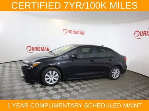 Used 2025 Toyota Corolla LE FWD image 5