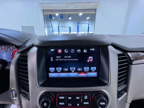 Used 2016 GMC Yukon XL Denali w/ Open Road Package AWD/4WD image 23