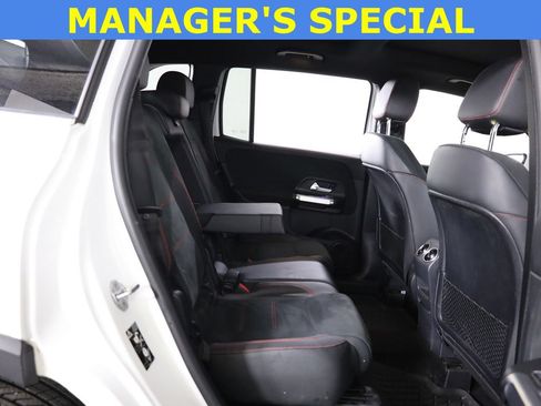 Used 2022 Mercedes-Benz GLB 250 4MATIC image 50
