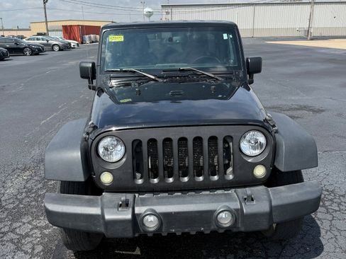 Used 2013 Jeep Wrangler Unlimited Sport w/ Dual Top Group AWD/4WD image 2