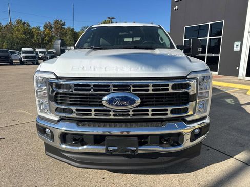 New 2026 Ford F350 XL w/ XL Chrome Package image 3