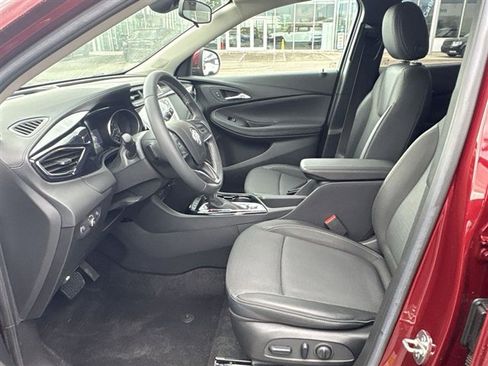 Used 2023 Buick Encore GX Select w/ Sport Touring Package image 18