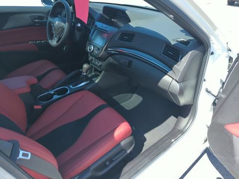 Certified 2019 Acura ILX FWD image 33