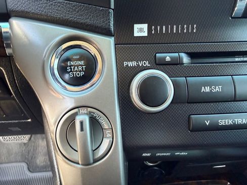 Used 2009 Toyota Land Cruiser AWD/4WD image 38