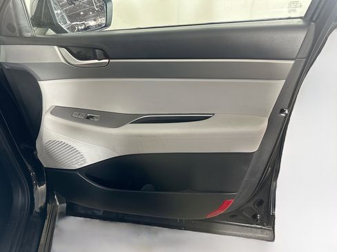 Used 2022 Hyundai Palisade SEL FWD image 34
