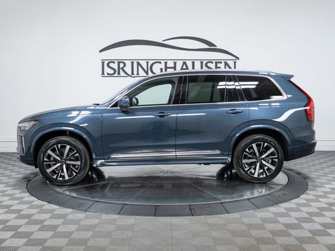 New 2026 Volvo XC90 B6 Core image 8