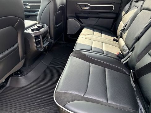 New 2026 RAM 1500 Laramie AWD/4WD image 17