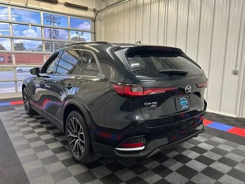 Used 2025 MAZDA CX-70 Plug-In Hybrid w/ Premium Pkg AWD/4WD image 6