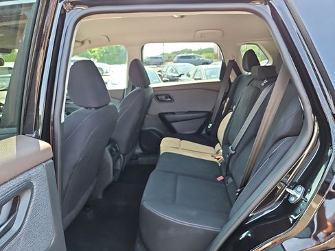 Certified 2023 Nissan Rogue S AWD/4WD image 10