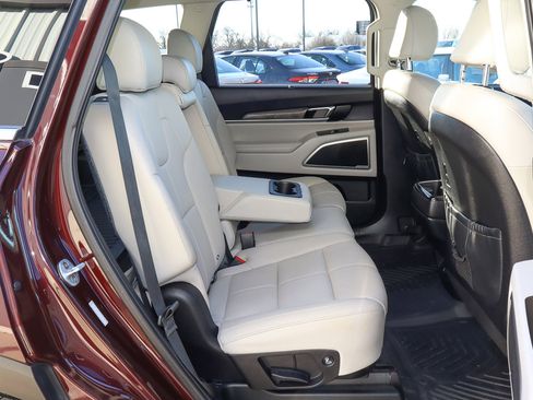 Used 2020 Kia Telluride EX image 25