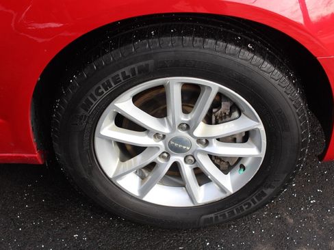 Used 2015 Dodge Grand Caravan SXT w/ UConnect Hands-Free Group image 21