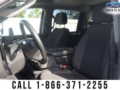 Used 2025 Chevrolet Silverado 2500 LT w/ Safety Package image 18