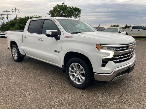 Used 2024 Chevrolet Silverado 1500 LTZ w/ LTZ Premium Texas Edition AWD/4WD image 9