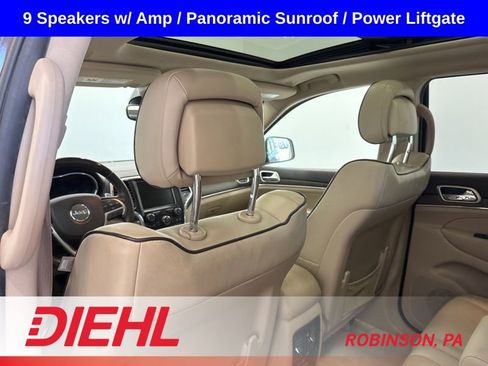 Used 2017 Jeep Grand Cherokee Overland AWD/4WD image 19