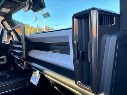 New 2025 GMC Hummer EV 3X AWD/4WD image 67