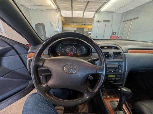 Used 2002 Toyota Solara SE FWD image 30