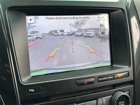 Used 2017 Ford Explorer XLT w/ Equipment Group 202A image 26