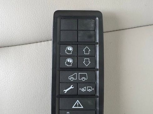 Used 2022 Mercedes-Benz Sprinter 3500 image 30