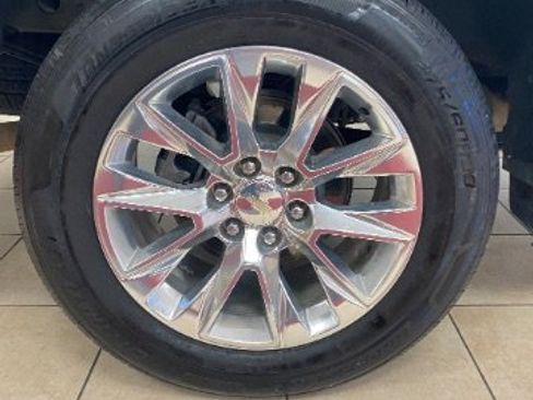 Used 2021 Chevrolet Silverado 1500 LTZ w/ Safety Package II image 38