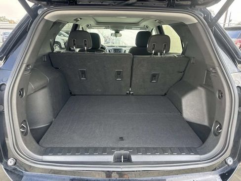 Used 2020 Chevrolet Equinox LT image 10