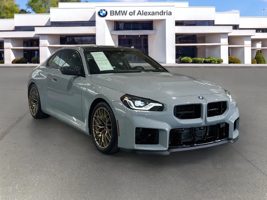 Used 2026 BMW M2 CS RWD image 3