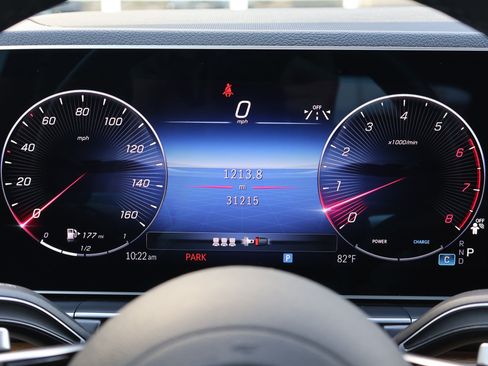 Used 2025 Mercedes-Benz GLE 450 4MATIC image 18