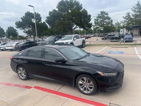 Used 2018 Honda Accord LX image 4