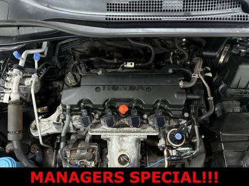 Used 2017 Honda HR-V EX image 11