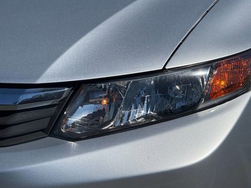 Used 2012 Honda Civic LX image 18