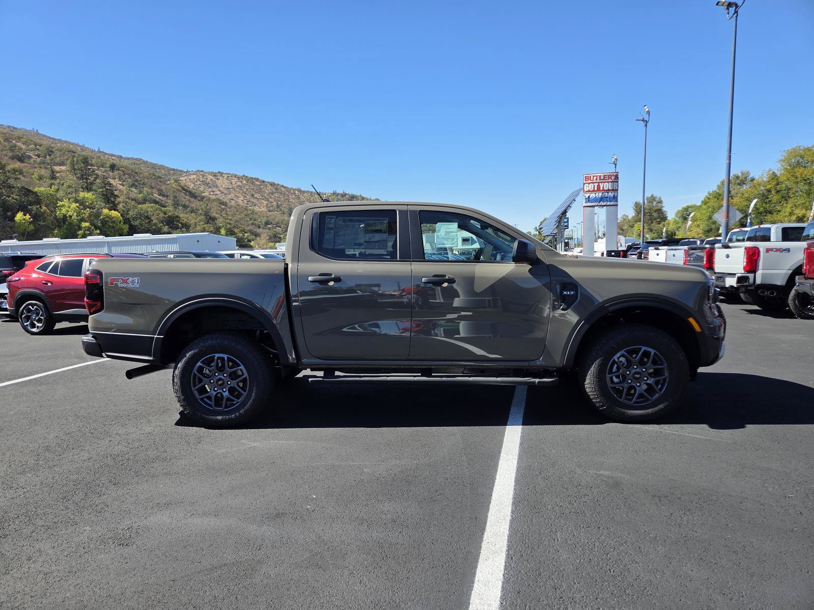 New 2026 Ford Ranger XLT w/ Equipment Group 301A High AWD/4WD image 4