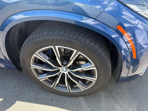 Used 2023 BMW X5 xDrive40i w/ M Sport Package AWD/4WD image 4