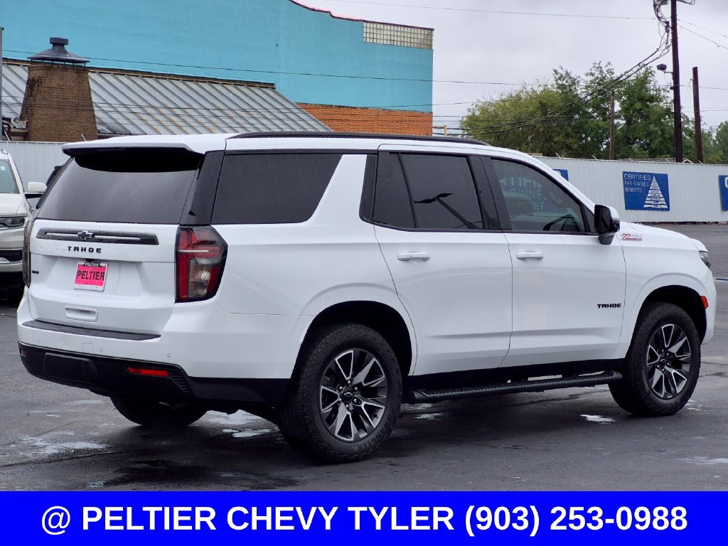 Used 2024 Chevrolet Tahoe Z71 w/ Luxury Package AWD/4WD image 5