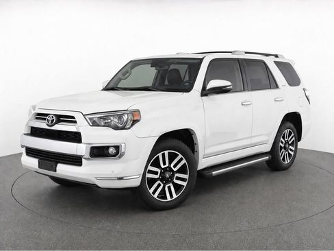 Used 2023 Toyota 4Runner Limited AWD/4WD image 1